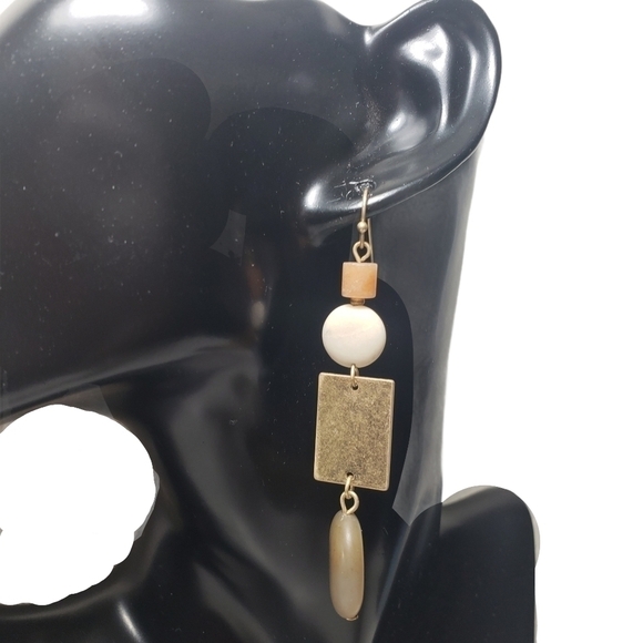 Universal Thread Stone Drop Hook Earrings Sz OS - Picture 1 of 4